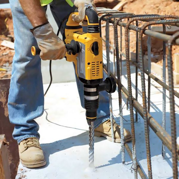 dewalt doukas 15