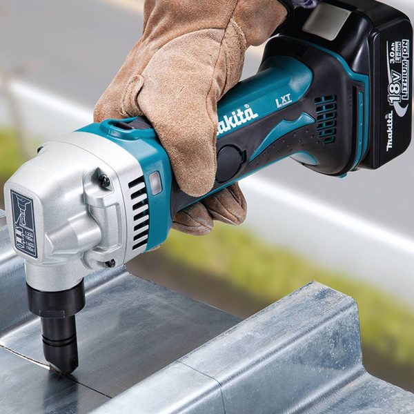 makita doukas 7